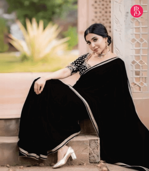 ট্রেডিশনাল লেইস ওয়ার্ক জর্জেট পার্টি শাড়ি - Image 3